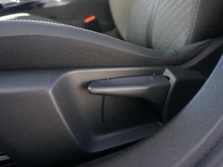 Peugeot 208 – thumbnail 9