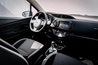 Toyota Yaris – thumbnail 7