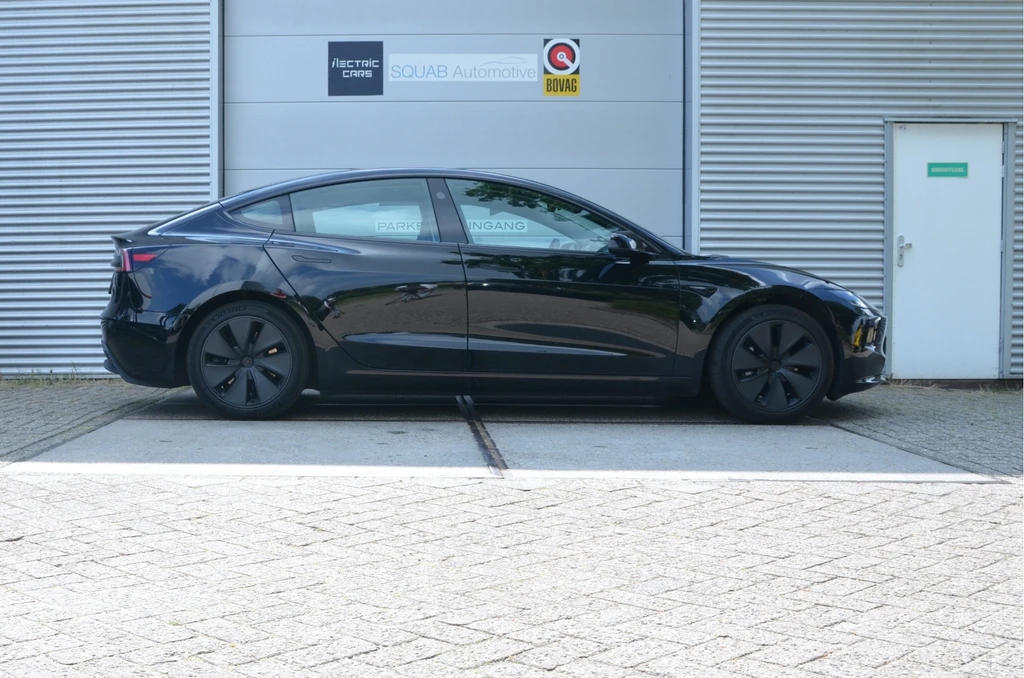 Tesla Model 3 – foto 4
