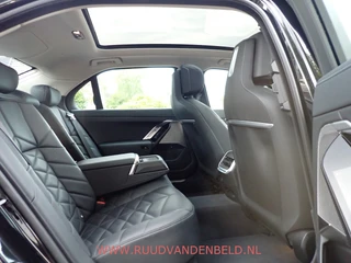 BMW i7 – thumbnail 26
