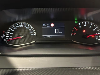 Peugeot 208 – thumbnail 23