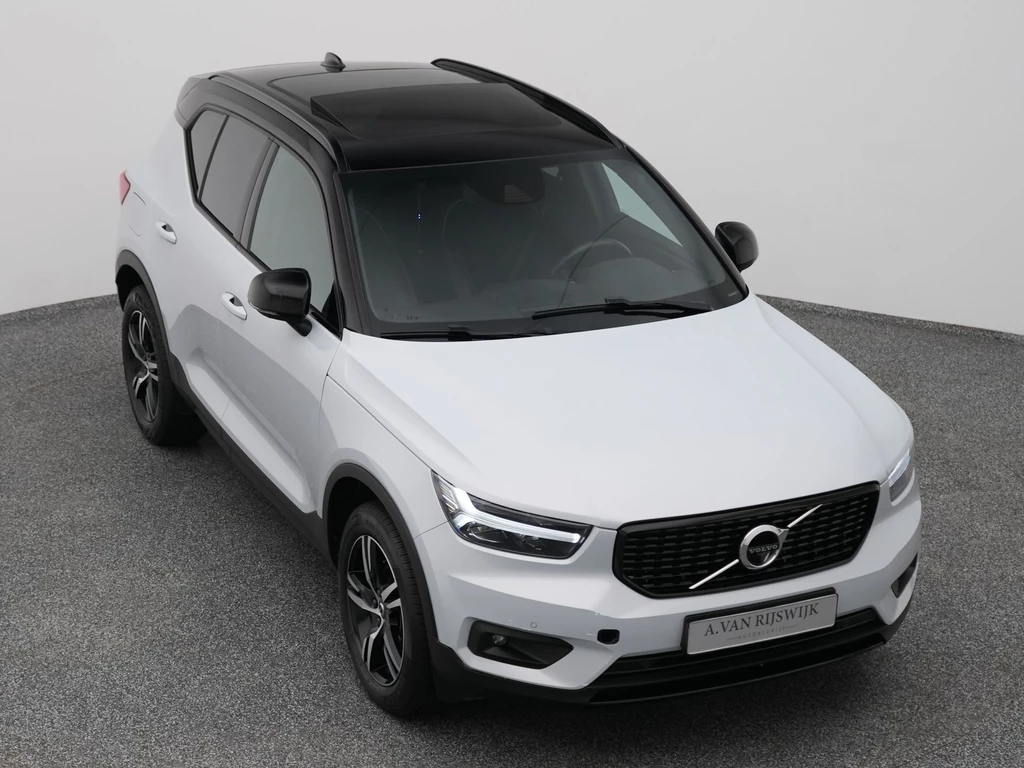 Volvo XC40 – foto 15