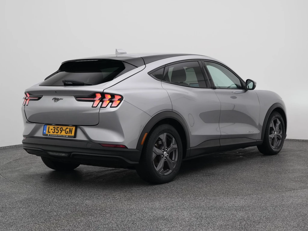 Ford Mustang Mach-E – foto 10