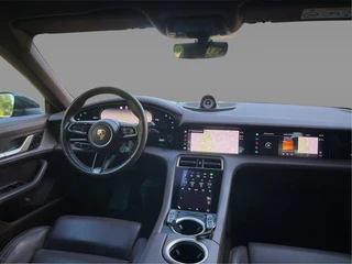 Porsche Taycan – thumbnail 4