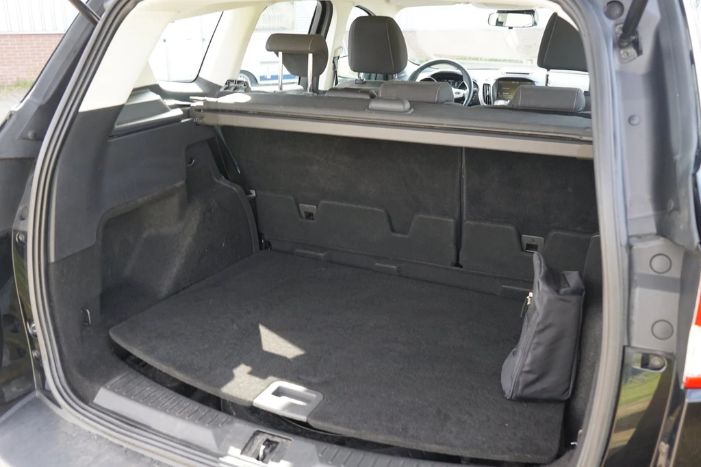 Ford Kuga – foto 14