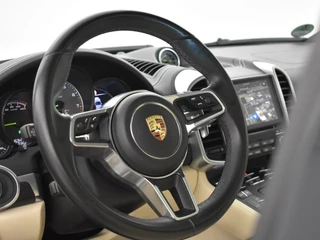 Porsche Cayenne – thumbnail 27
