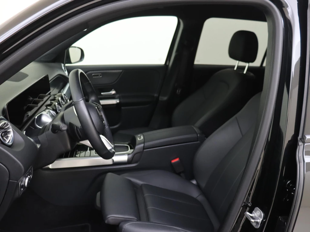 Mercedes-Benz GLB – foto 14