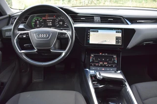 Audi e-tron – thumbnail 12