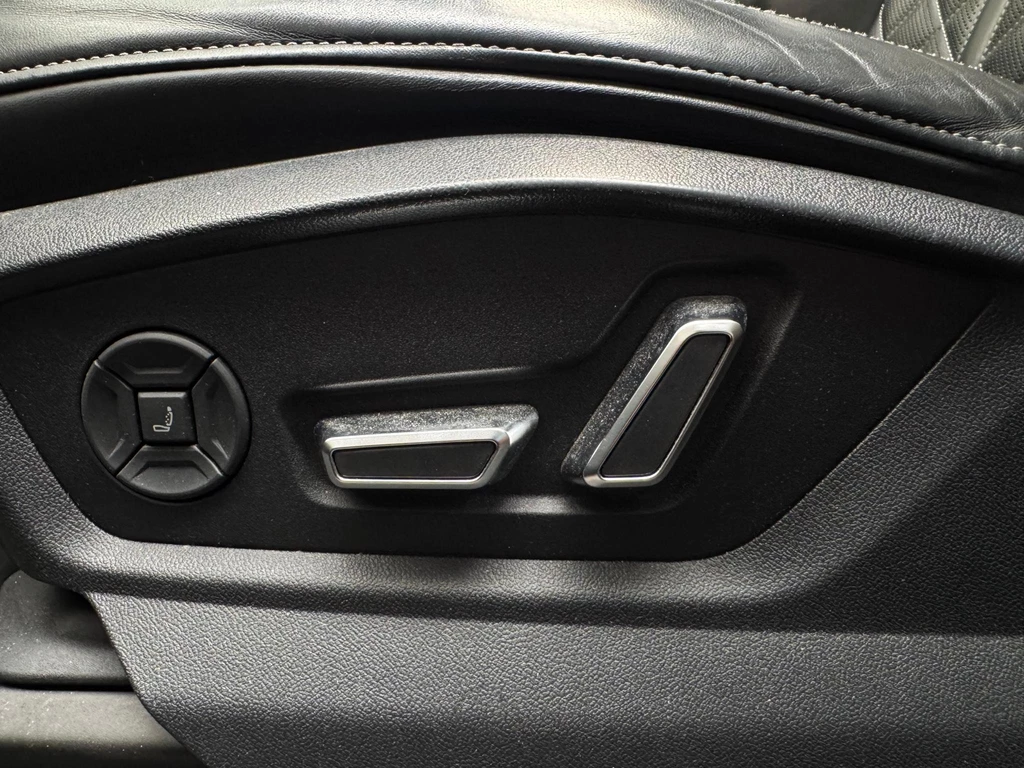 Audi Q7 – foto 11