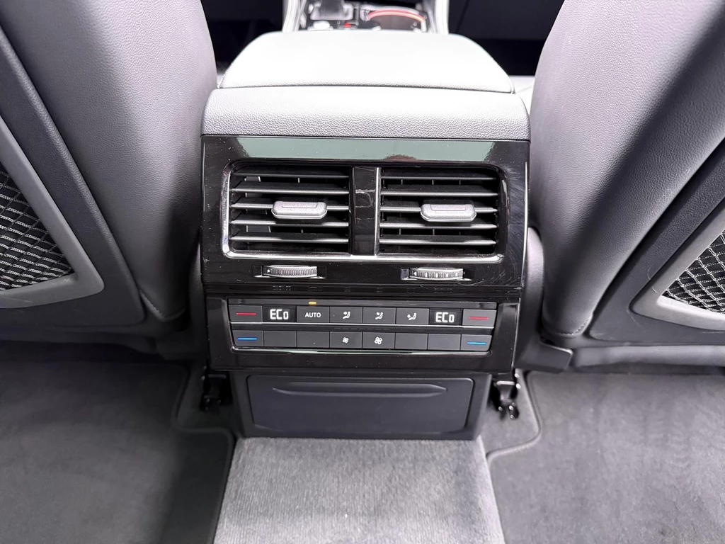 Volkswagen Touareg – foto 51