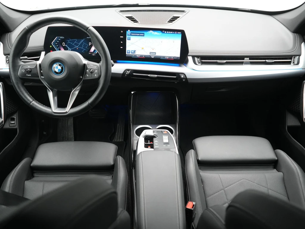 BMW iX1 – foto 28