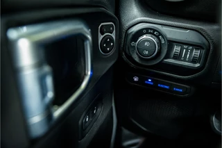 Jeep Wrangler – thumbnail 19