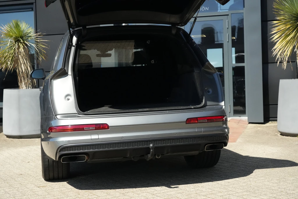 Audi Q7 – foto 39