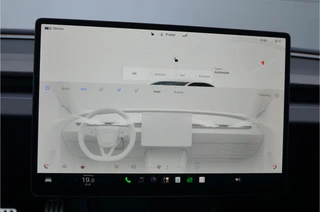 Tesla Model 3 – thumbnail 19
