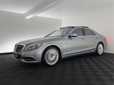 Mercedes-Benz S-Klasse 500 4Matic (INCL-BTW) Aut. *PANO | LEATHER | FULL-LED | BURMESTER | DISTRONIC | BLINDSPOT | TOPVIEW | MEMORY-PACK | DIGI-COCKPIT | HEATED-COMFORTSEATS | AIR-SUSPENSION | PRIVACY-GLASS | HEAD-UP | 19''AL
