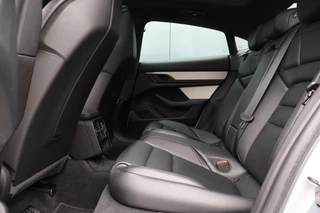 Porsche Taycan – thumbnail 11