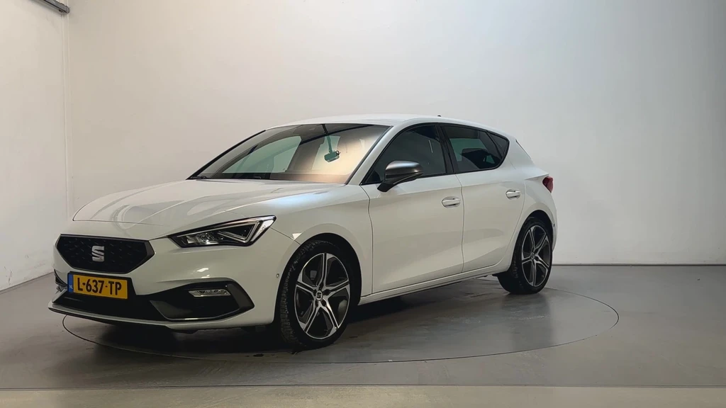 SEAT Leon – foto 1