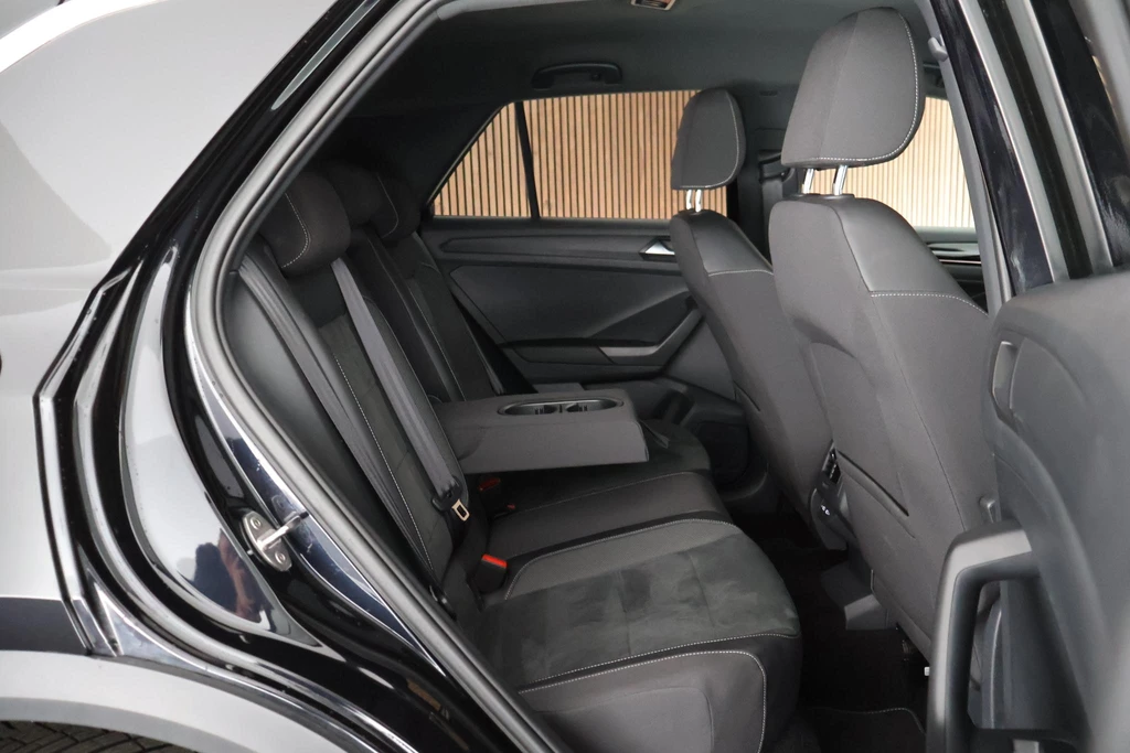 Volkswagen T-Roc – foto 12