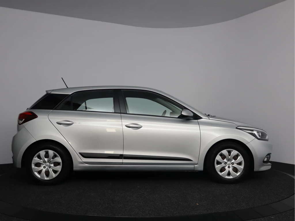 Hyundai i20 – foto 7