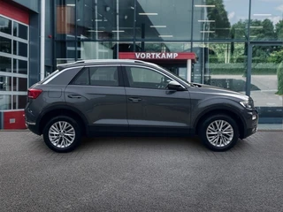 Volkswagen T-Roc – thumbnail 6