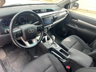 Toyota Hilux – thumbnail 15
