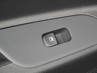Kia Stonic – thumbnail 37