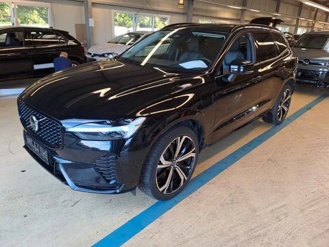 Volvo XC60 2.0 T8 Plug-in hybrid AWD Ultimate Dark I Pano I Leder