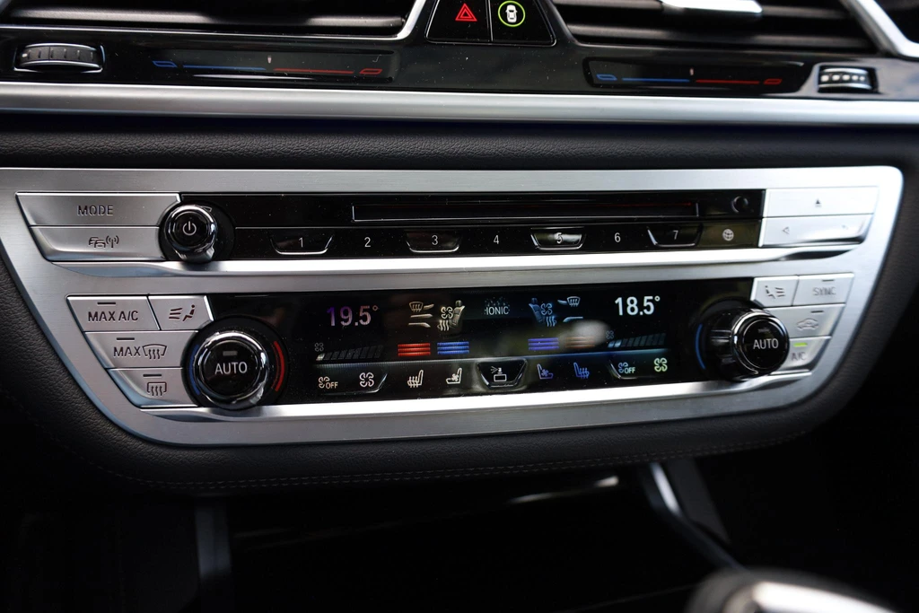 BMW 7 Serie – foto 42