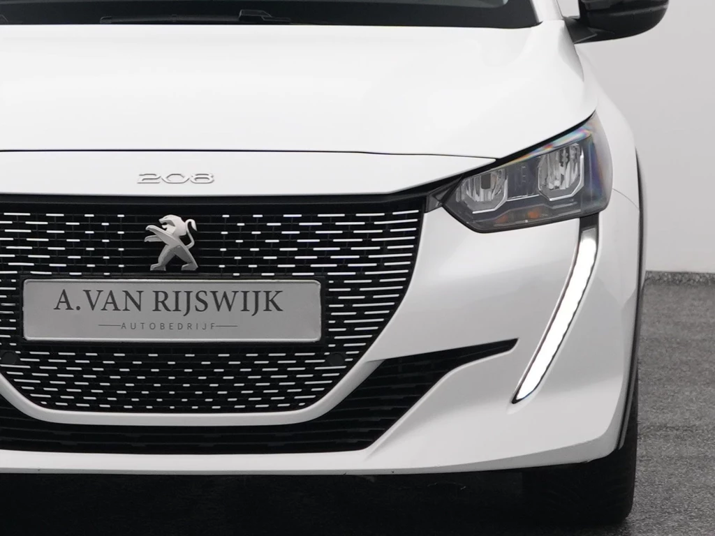 Peugeot e-208 – foto 29