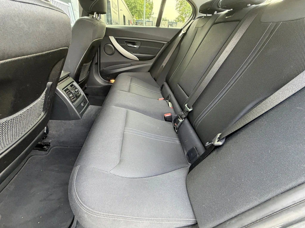 BMW 3 Serie – foto 21