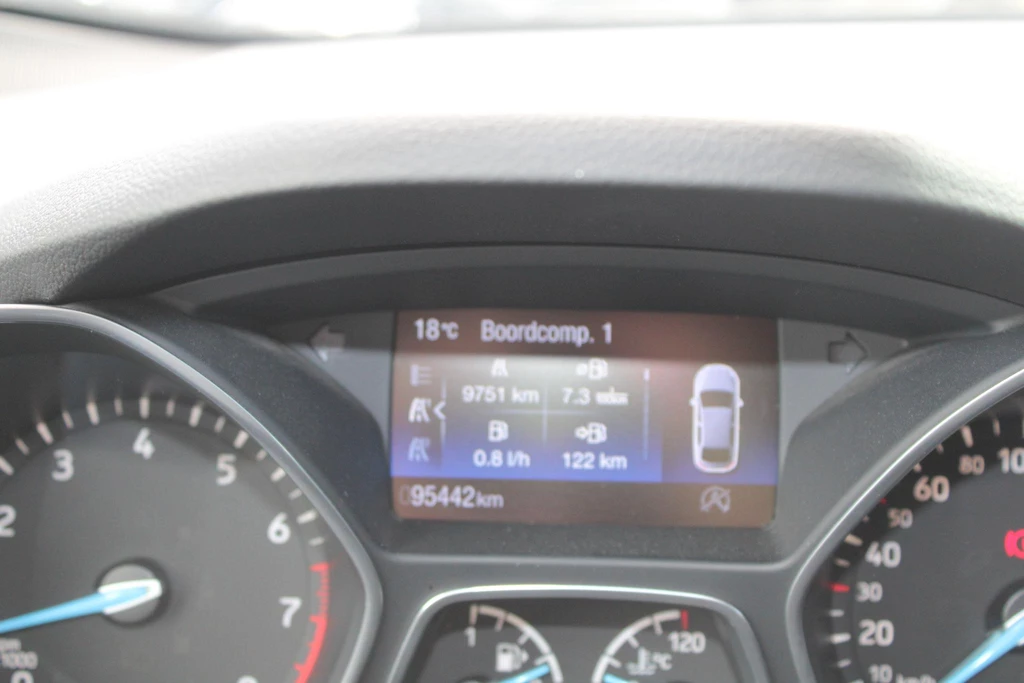 Ford C-MAX – foto 17