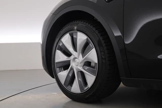 Tesla Model Y – thumbnail 39
