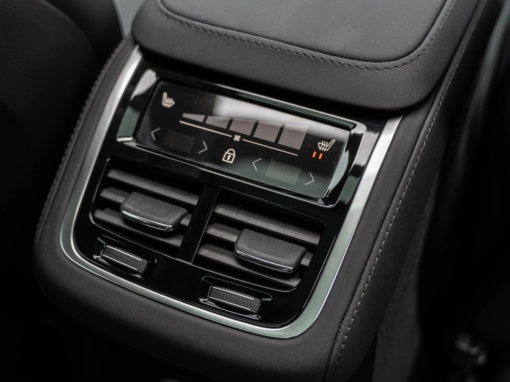 Volvo XC90 – foto 21