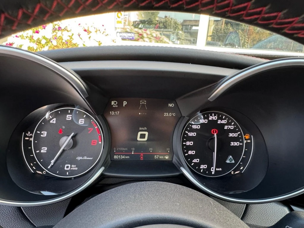 Alfa Romeo Giulia – foto 35