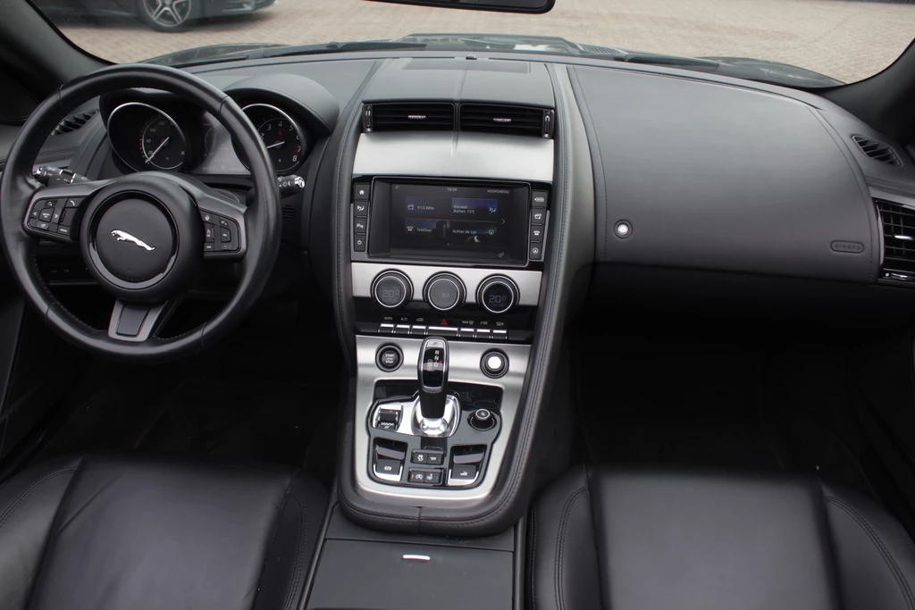 Jaguar F-Type – foto 9