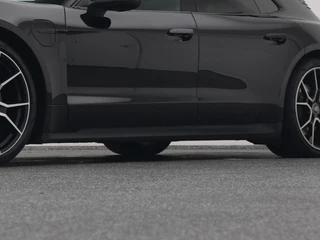 Porsche Taycan – thumbnail 38