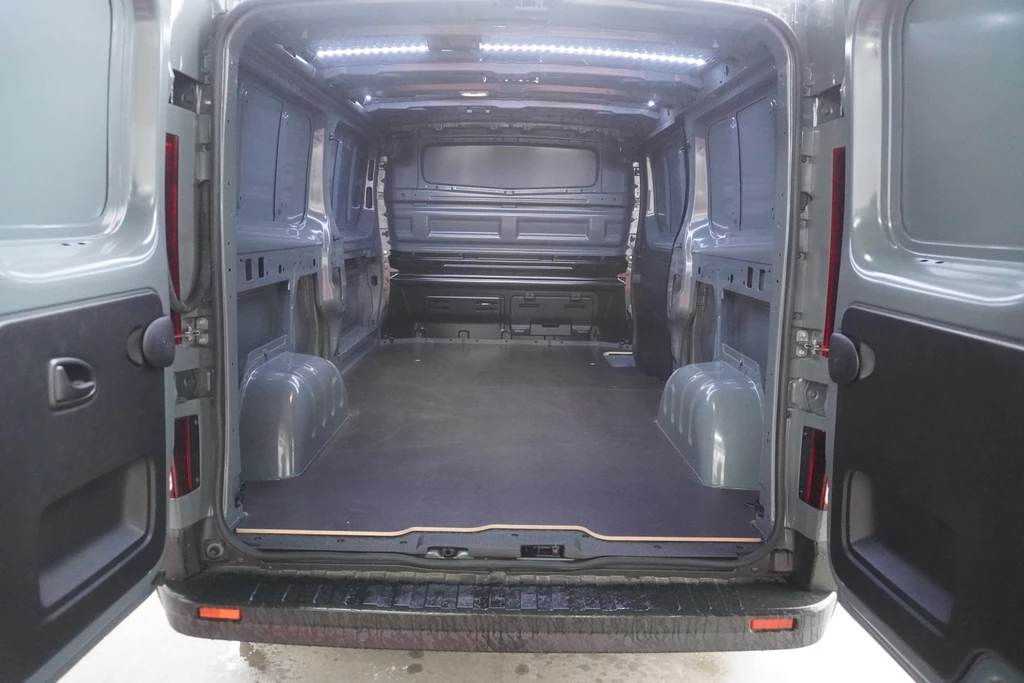 Renault Trafic – foto 12