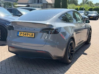 Tesla Model Y – thumbnail 3