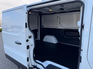 Renault Trafic – thumbnail 8