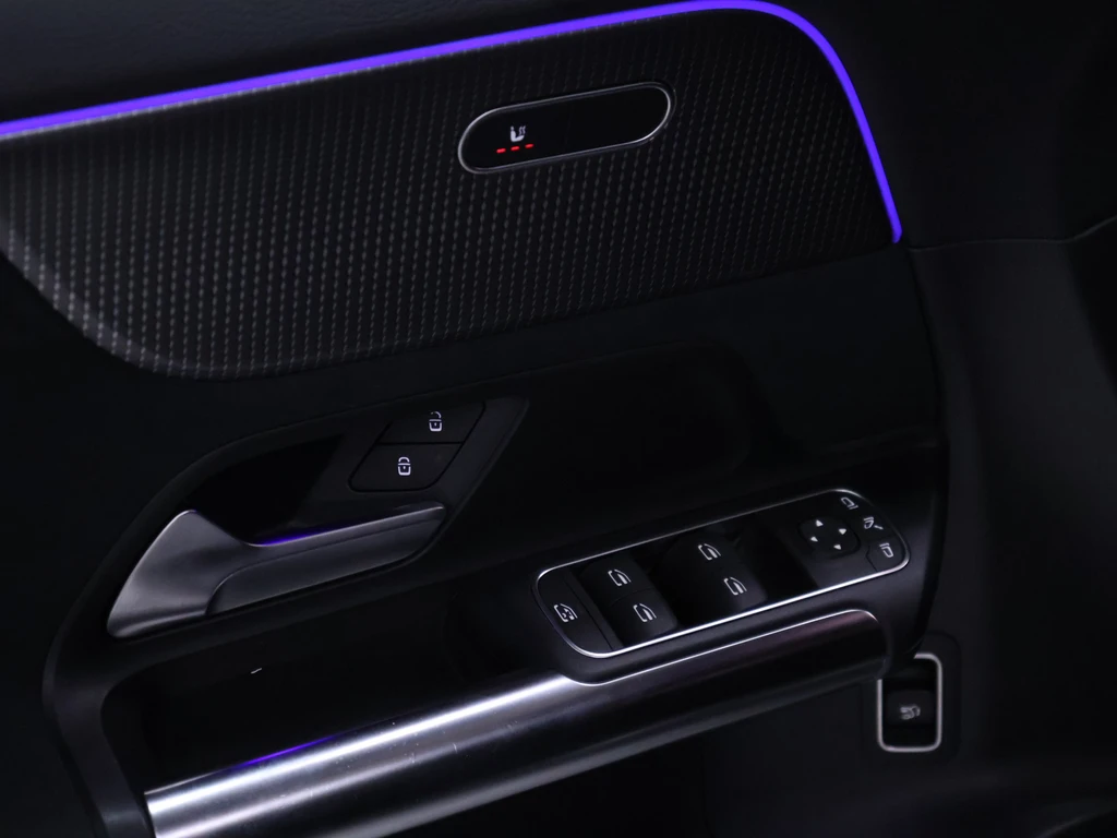 Mercedes-Benz EQA – foto 11