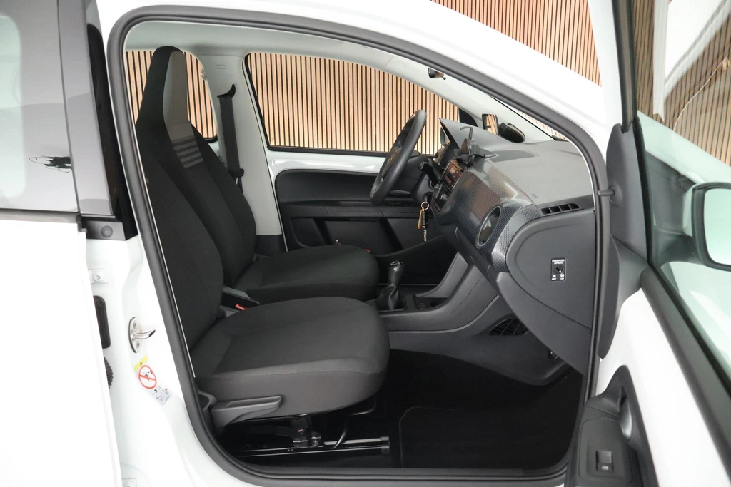 Volkswagen up! – foto 12