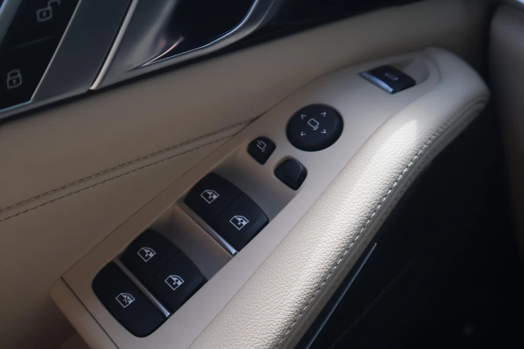 BMW X5 – foto 25