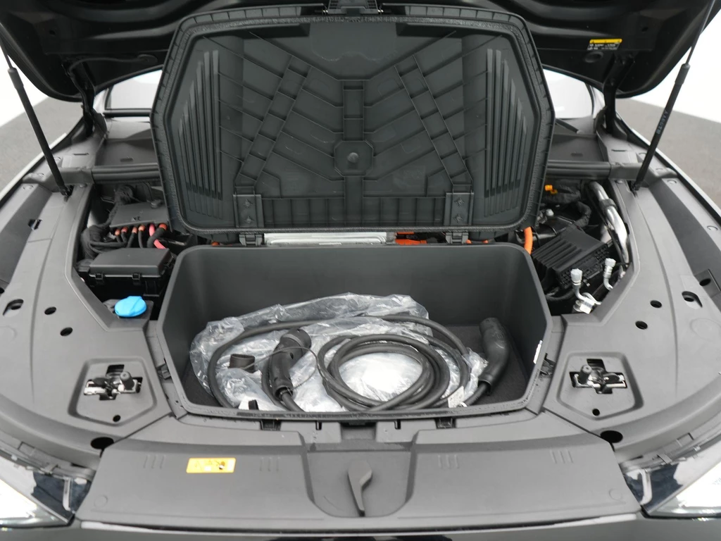 Audi Q8 Sportback e-tron – foto 73