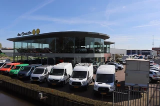 Mercedes-Benz eVito – thumbnail 6