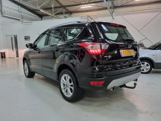 Ford Kuga – thumbnail 3