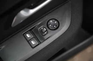 Peugeot 208 – thumbnail 10
