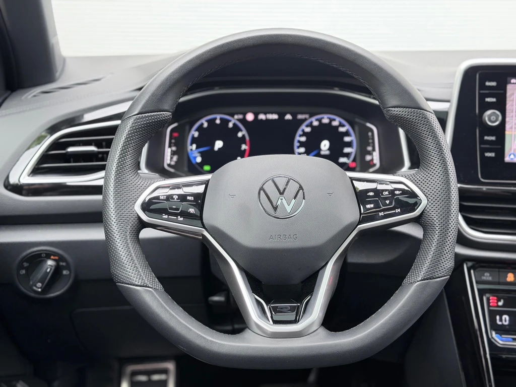 Volkswagen T-Roc – foto 12