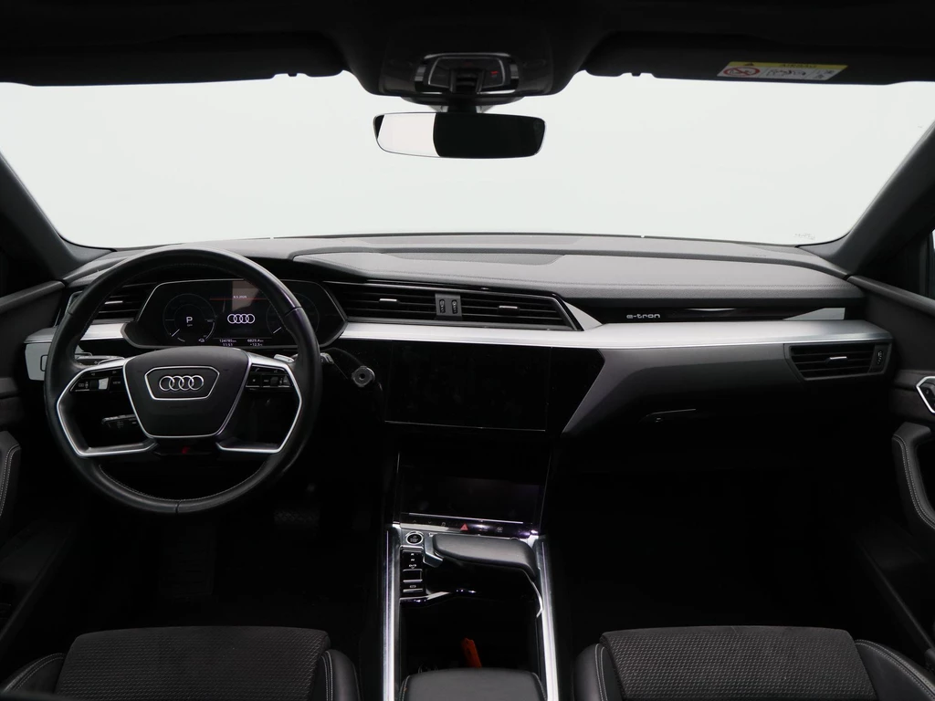 Audi e-tron – foto 13