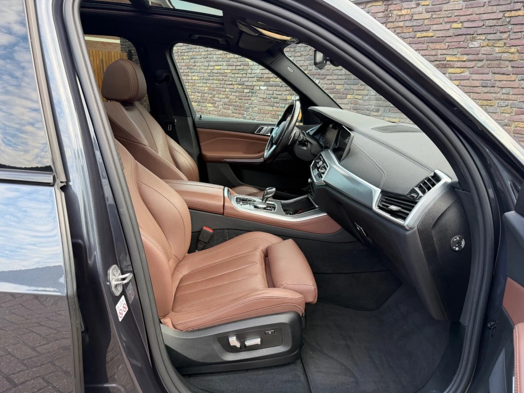 BMW X5 – foto 22