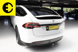 Tesla Model X – thumbnail 4